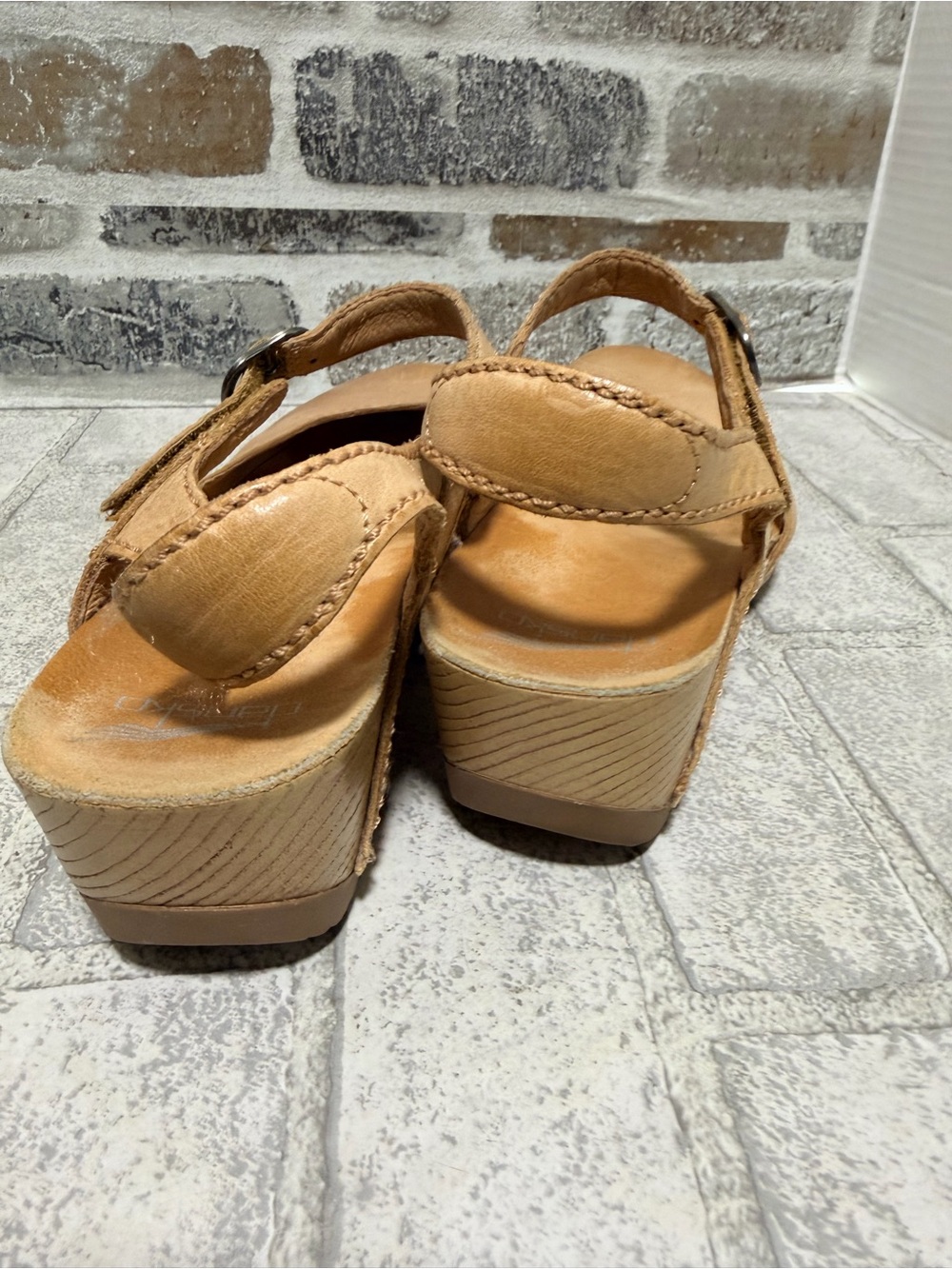 Dansko Tiffani Milled Burnished Mules with Buckle size 40 9-9.5 - Picture 9 of 13
